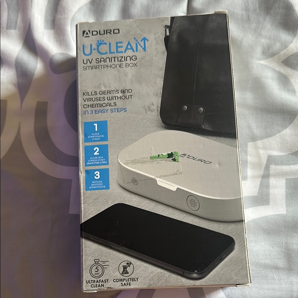 U-Clean UV Sanitizing Smartphone Box - White